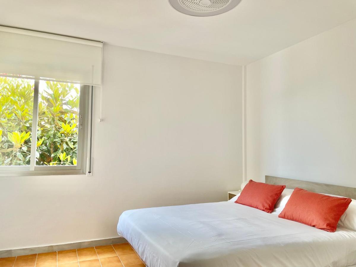 Luminoso Apartamento Frente Al Mar Con Piscina Rosas Exterior foto