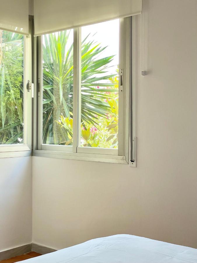 Luminoso Apartamento Frente Al Mar Con Piscina Rosas Exterior foto